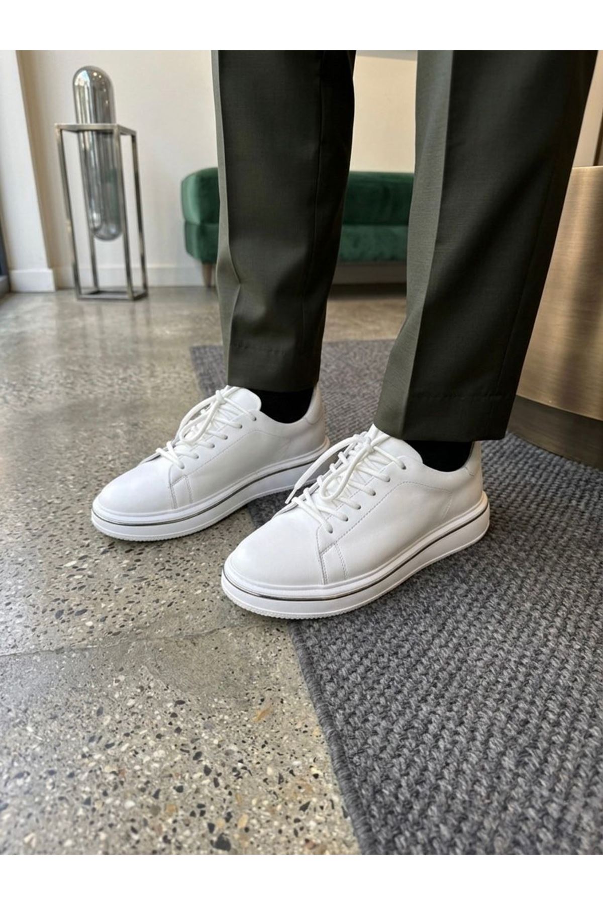 BEYAZ EVA TABAN DERİ AYAKKABI